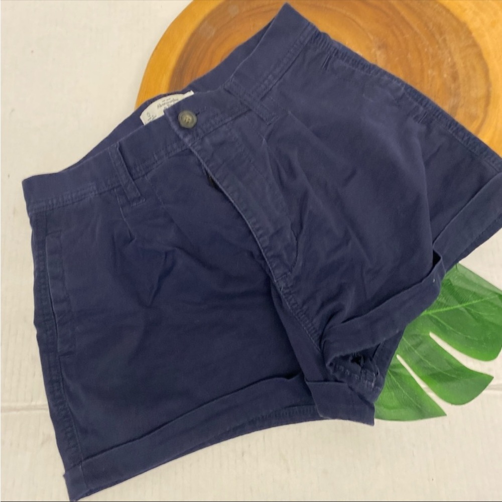 Abercrombie navy cargo shorts